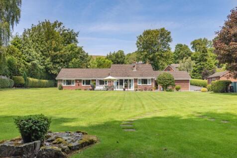 4 bedroom bungalow for sale