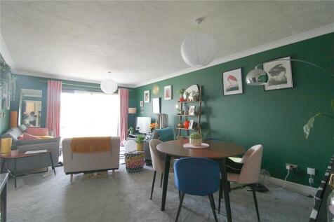 Fleetwood Close, Park Hill, East... 2 bed apartment for sale