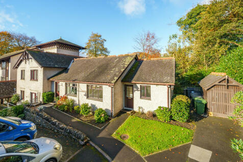 2 bedroom terraced bungalow for sale