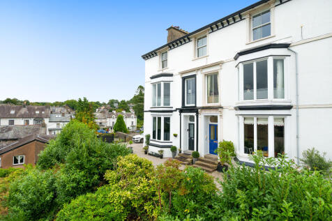 1C Lake View Villas, Bowness On... 2 bed apartment for sale