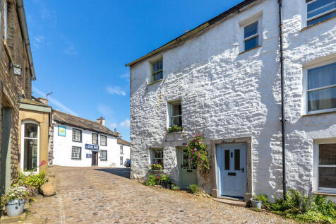 Gable Cottage, Main Street, Dent... 3 bed cottage for sale