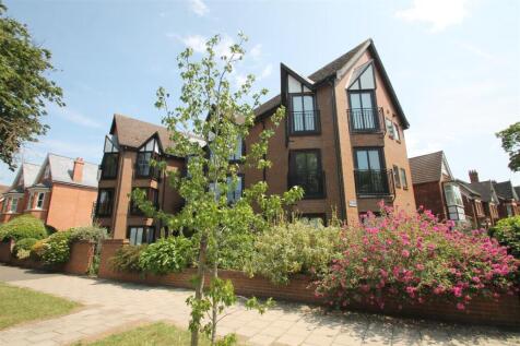 The Embankment, Bedford 2 bed flat for sale