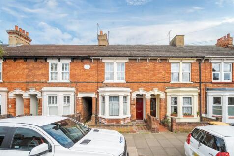 Dudley Street, Bedford 2 bed terraced house for sale