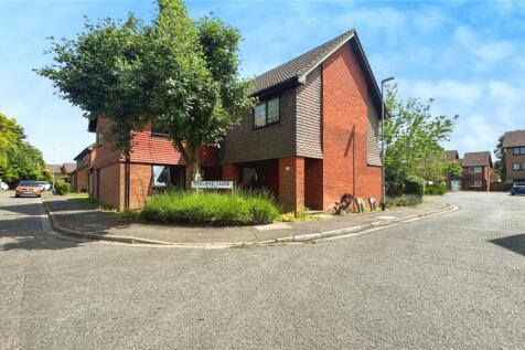 Ryeland Close, Yiewsley, West Drayton 1 bed apartment for sale