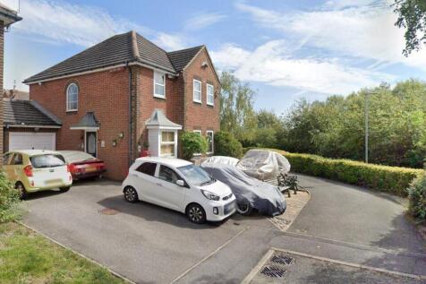 Offham Close, Eastbourne 4 bed detached house for sale
