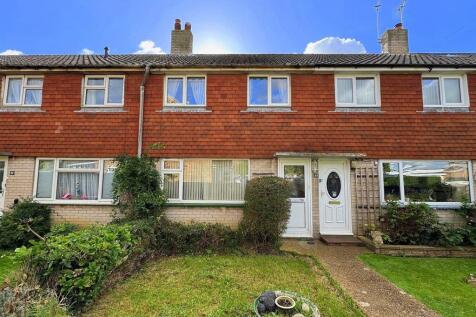 Bodiam Crescent, Eastbourne 3 bed terraced house for sale