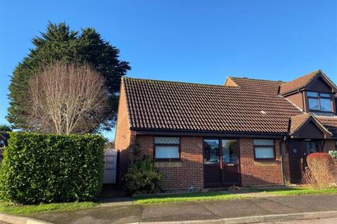 1 bedroom semi-detached bungalow for sale
