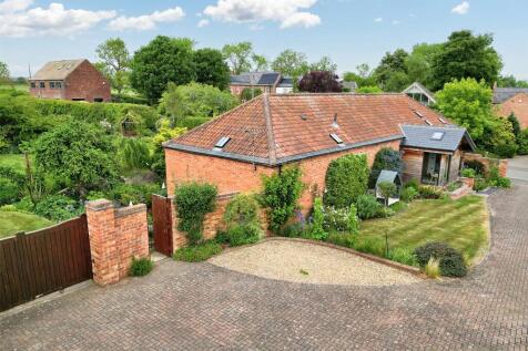 Main Street, Hoby, Melton Mowbray 4 bed barn conversion for sale