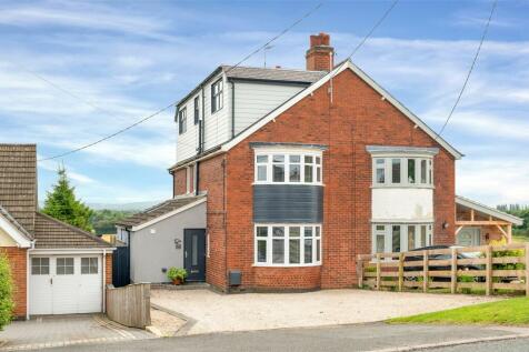 5 bedroom semi-detached house for sale