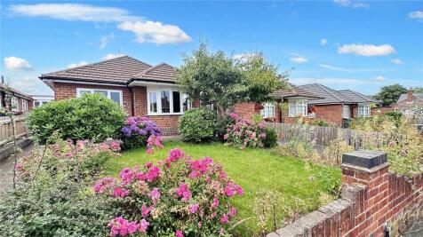 2 bedroom bungalow for sale