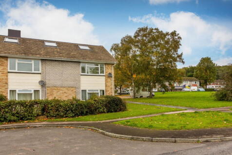 Chalkpit Wood, Oxted RH8 3 bed flat for sale