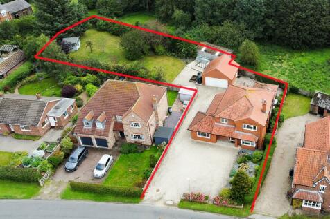 5 bedroom detached house for sale