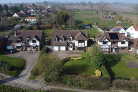 Stocks Hill, Huggate, York, YO42 1YQ 6 bed detached house for sale