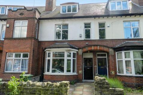 St. Michaels Crescent, Leeds 7 bed terraced house for sale