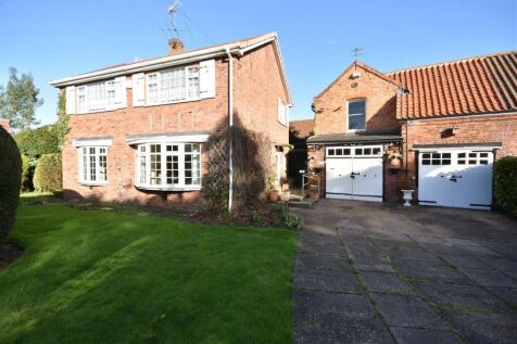 Brooklands Close, Collingham 3 bed house for sale