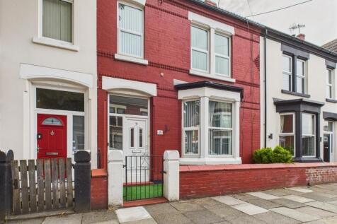 4 bedroom terraced house for sale