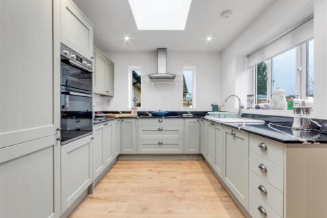 Arrow Lane, North Littleton, Evesham 3 bed detached bungalow for sale