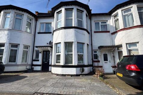 * LEIGH/WESTCLIFF BORDERS * FANTASTIC... 4 bed terraced house for sale
