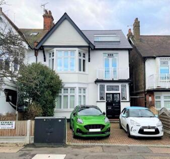 * STONES THROW OF THE BEACH!... 4 bed apartment for sale