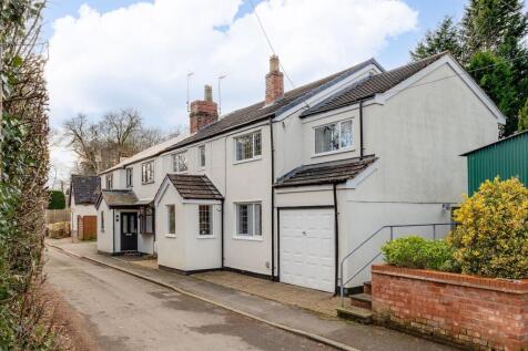 5 bedroom semi-detached house for sale