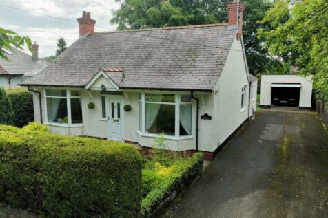 3 bedroom detached bungalow for sale