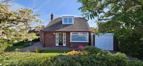 4 bedroom detached bungalow for sale