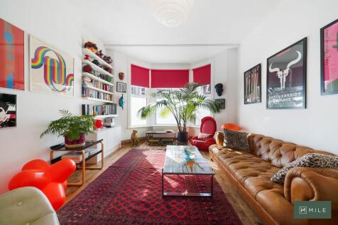 Park Road, London NW10 2 bed ground floor flat for sale
