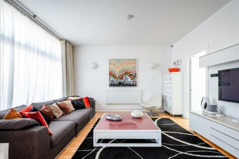 Red Square, Stoke Newington, N16 2 bed apartment for sale