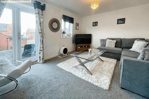 Cottom Way, Telford TF3 4 bed townhouse for sale