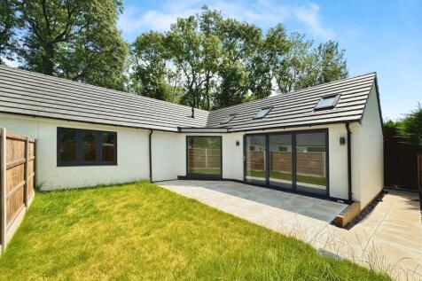 2 bedroom bungalow for sale