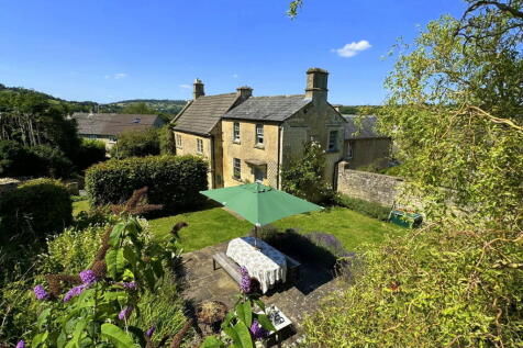 Hazelbury Hill, Box 4 bed detached house for sale
