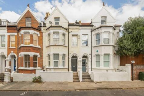 Cotleigh Road, London NW6 2 bed flat for sale