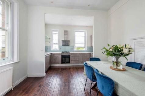 Honeybourne Road, London NW6 2 bed flat for sale