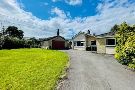 4 bedroom detached bungalow for sale