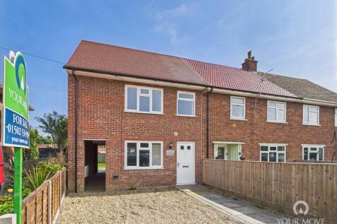 Oakwood Road, Suffolk NR33 3 bed end of terrace house for sale