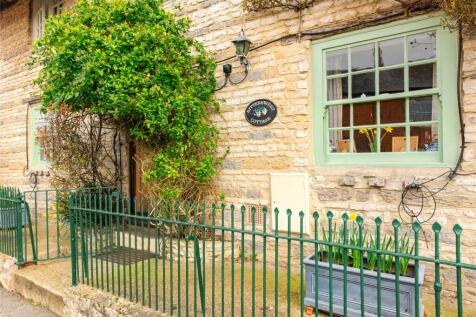 Main Street, Preston Bissett... 4 bed detached house for sale
