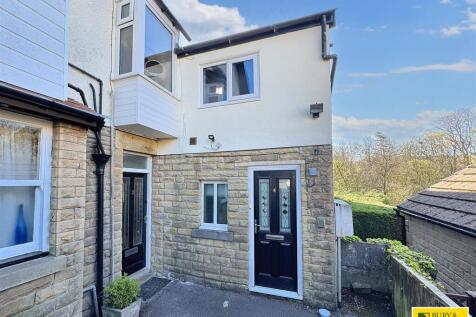 Alexandra Road, Buxton 3 bed apartment for sale