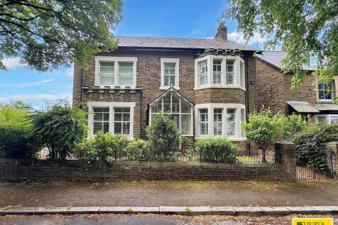 Sylvan Cliff, Buxton 6 bed detached house for sale