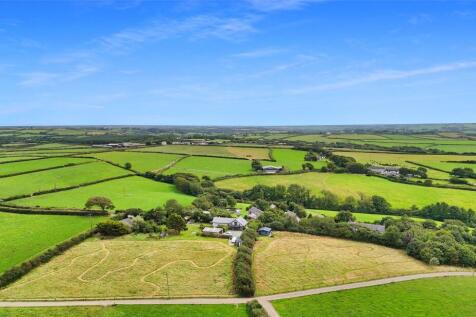 4 bedroom barn conversion for sale