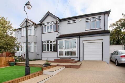 4 bedroom semi-detached house for sale