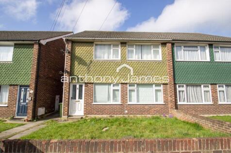 Christopher Close, Sidcup DA15 2 bed maisonette for sale