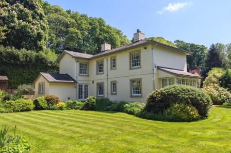 Coombe, West Monkton, Taunton, TA2 4 bed detached house for sale