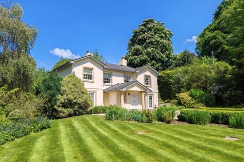 Coombe, West Monkton, Taunton, TA2 4 bed detached house for sale