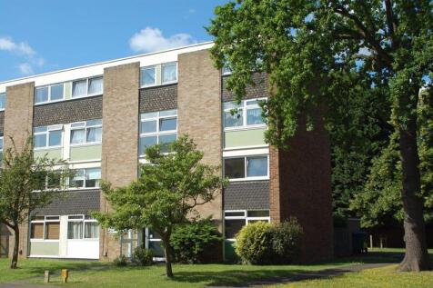 Copenhagen Way, Walton on Thames 2 bed apartment for sale