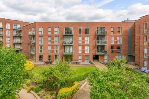 The Heart, Walton on Thames. 2 bed apartment for sale