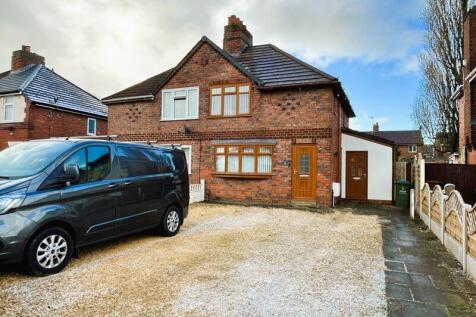 Ogley Road, Brownhills,  Walsall WS8 6AN 2 bed semi