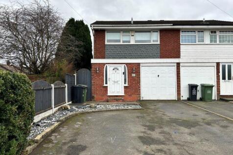 Lindon Road, Brownhills, Walsall WS8 7BH 3 bed semi