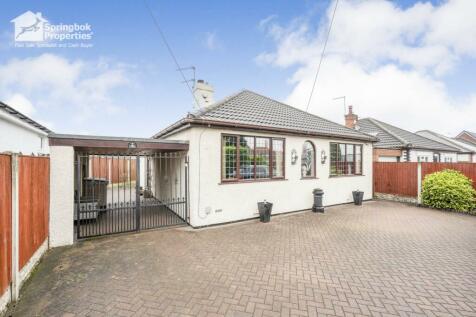 3 bedroom detached bungalow for sale