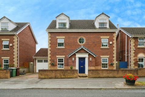 5 bedroom detached house for sale