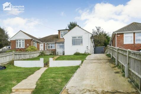 5 bedroom semi-detached house for sale